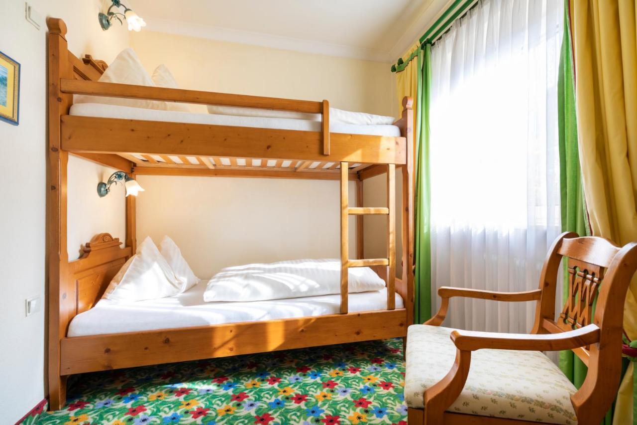 Hotel & Restaurant Wastlwirt Санкт-Міхель-ім-Лунгау Екстер'єр фото