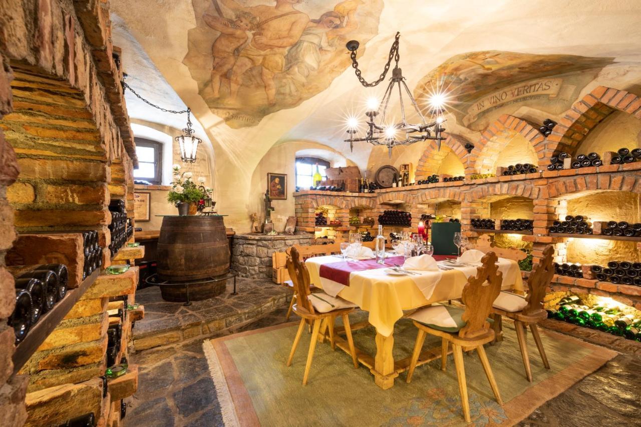 Hotel & Restaurant Wastlwirt Санкт-Міхель-ім-Лунгау Екстер'єр фото
