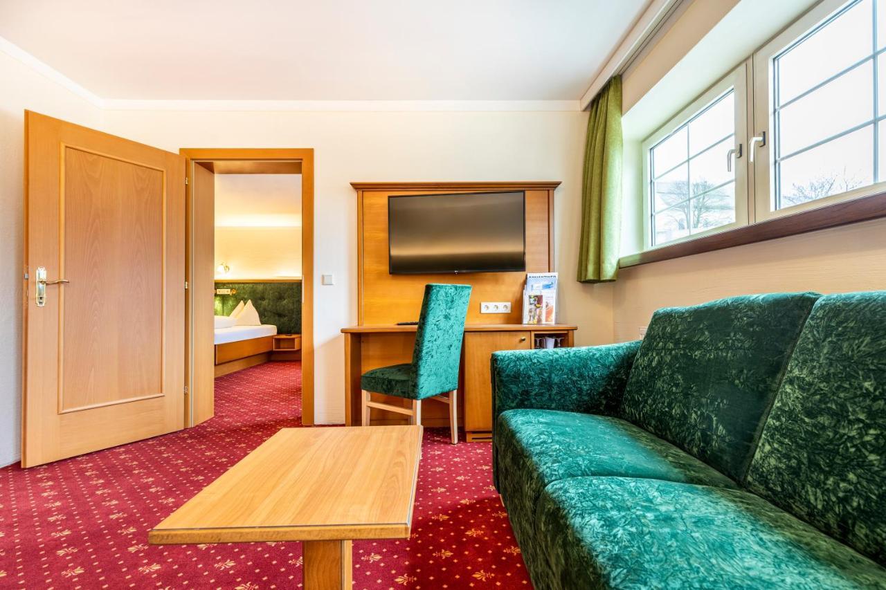 Hotel & Restaurant Wastlwirt Санкт-Міхель-ім-Лунгау Екстер'єр фото