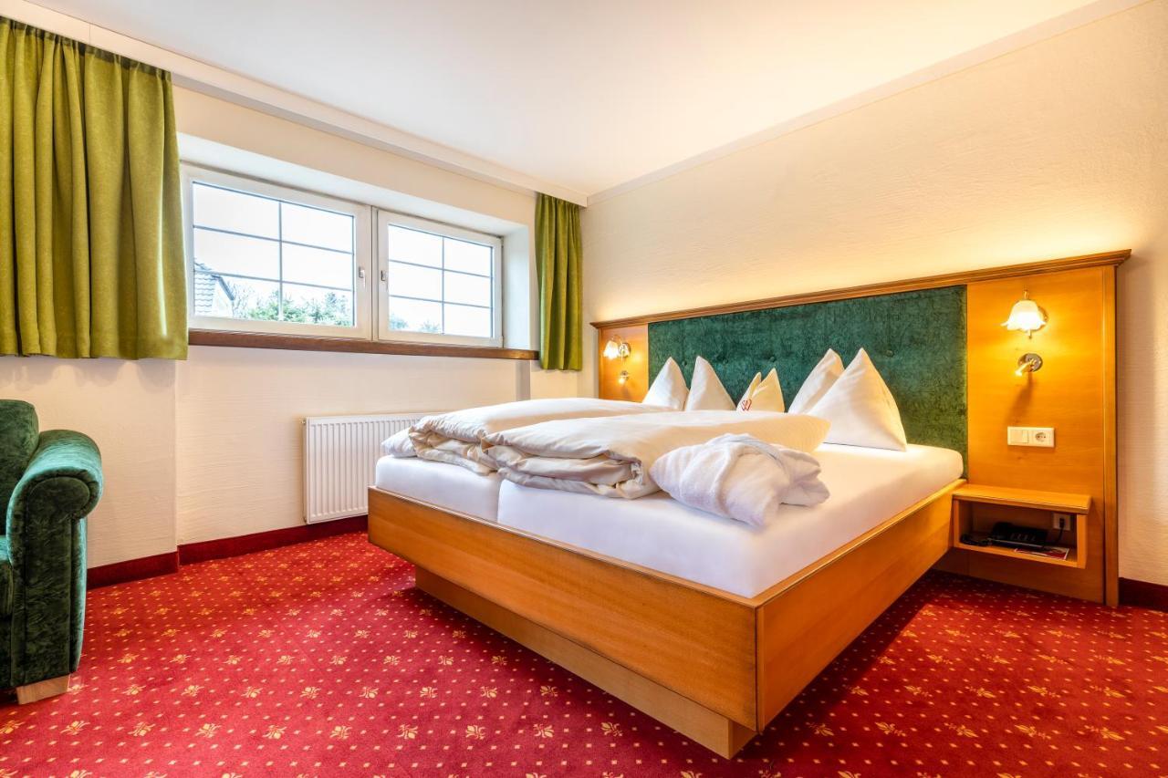 Hotel & Restaurant Wastlwirt Санкт-Міхель-ім-Лунгау Екстер'єр фото